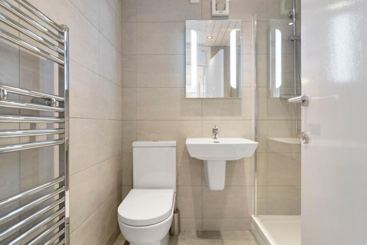 Central Belfast Apartments, Salisbury Екстер'єр фото