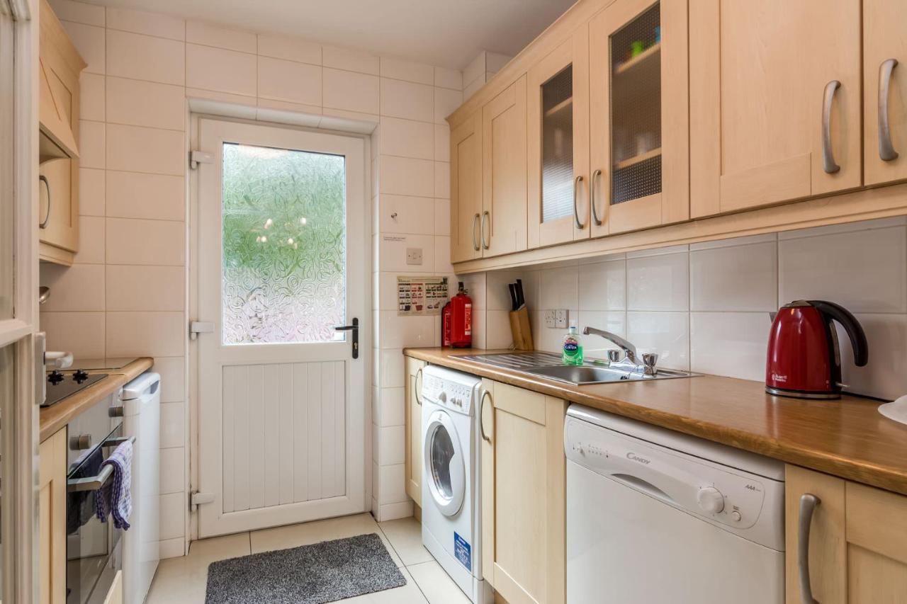 Central Belfast Apartments, Salisbury Екстер'єр фото